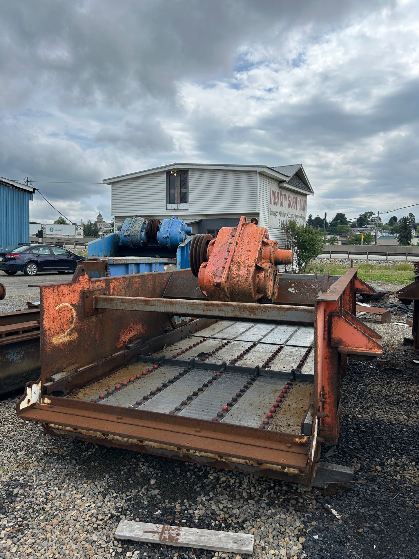 Tabor 8x16 Single Deck Horizontal Dewatering Screen - Used unit #1