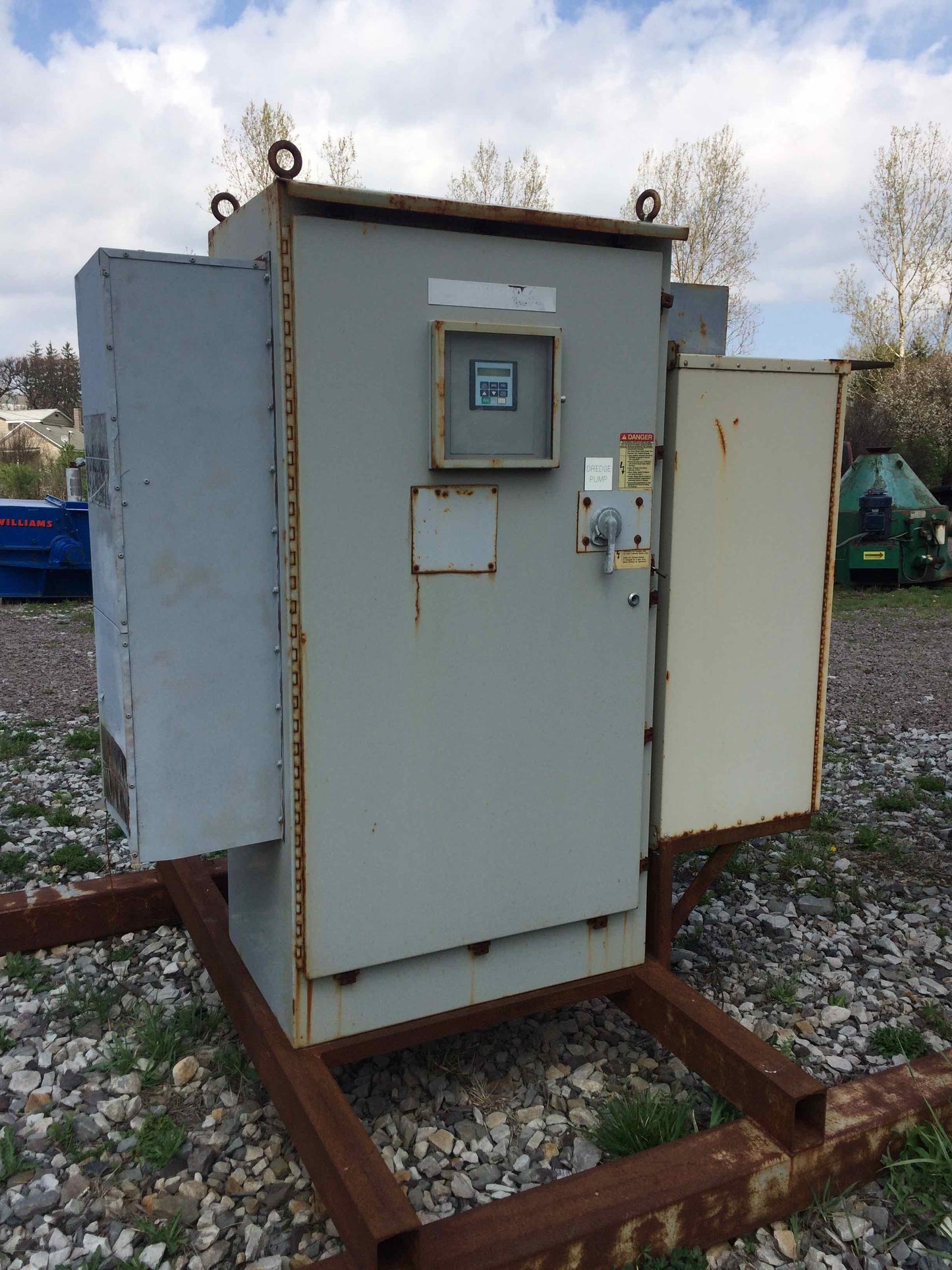 toshiba 350hp soft start variable frequency drive