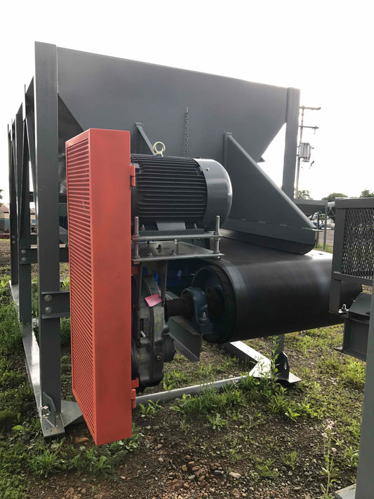 8'x14' Hopper with 36" Belt Feeder