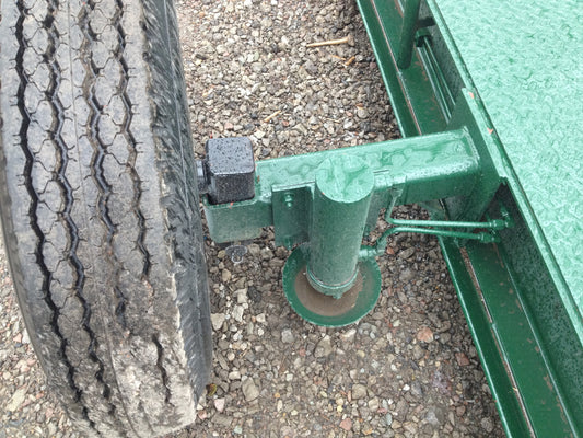 Descargador de granos con doble tracción