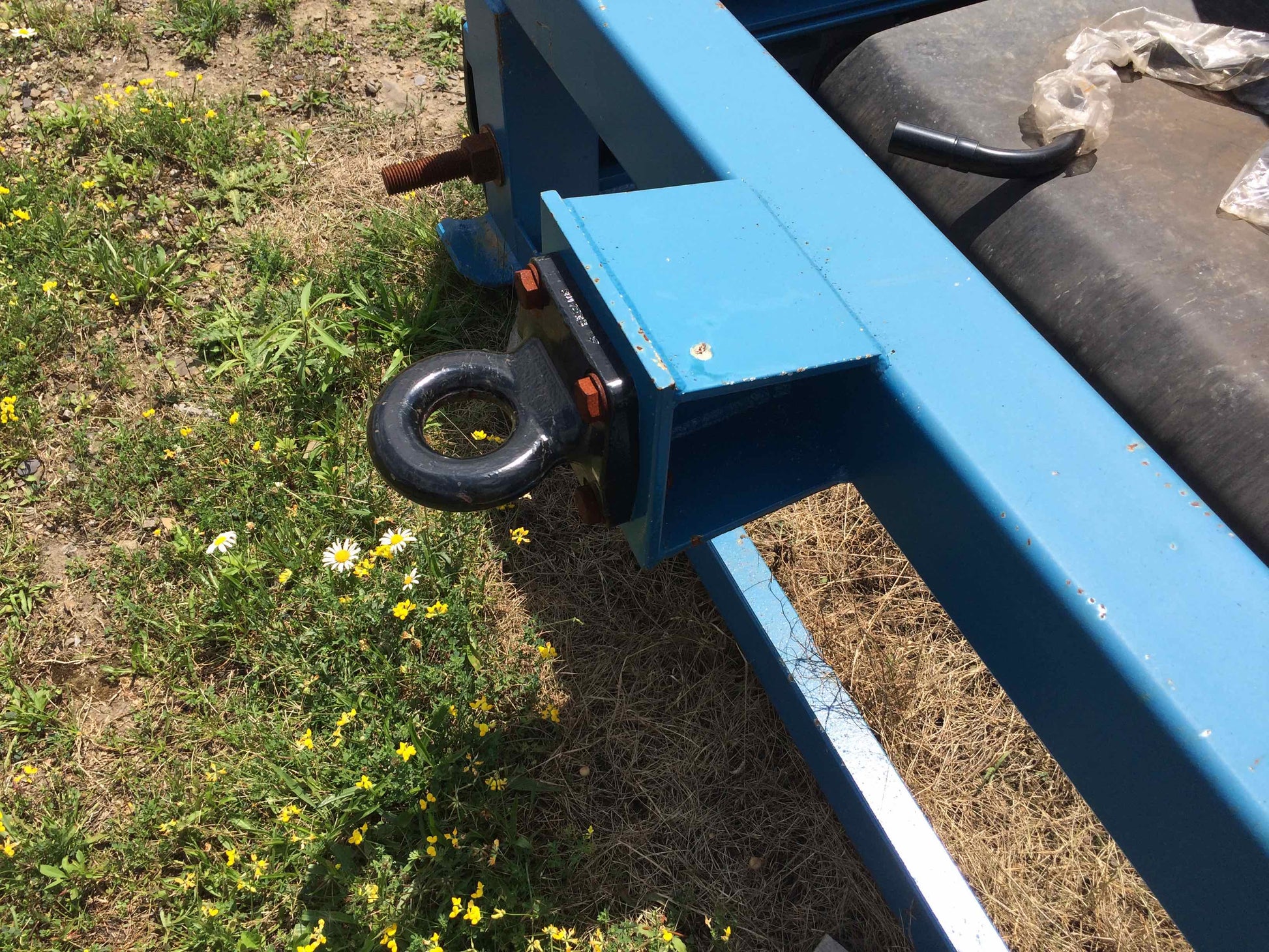 End dump unloader, HD unloader, truck unloader