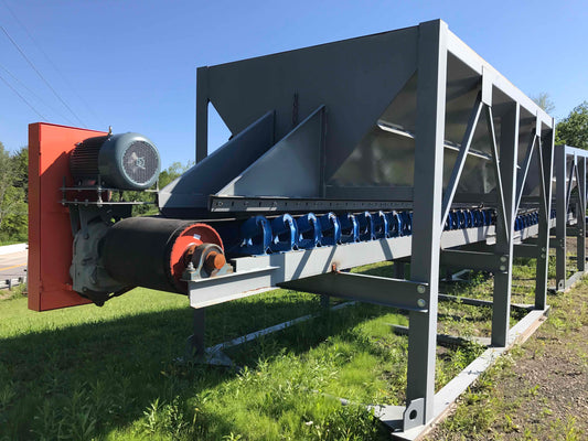 Hopper, With Belt Feeder, Conveyor system,