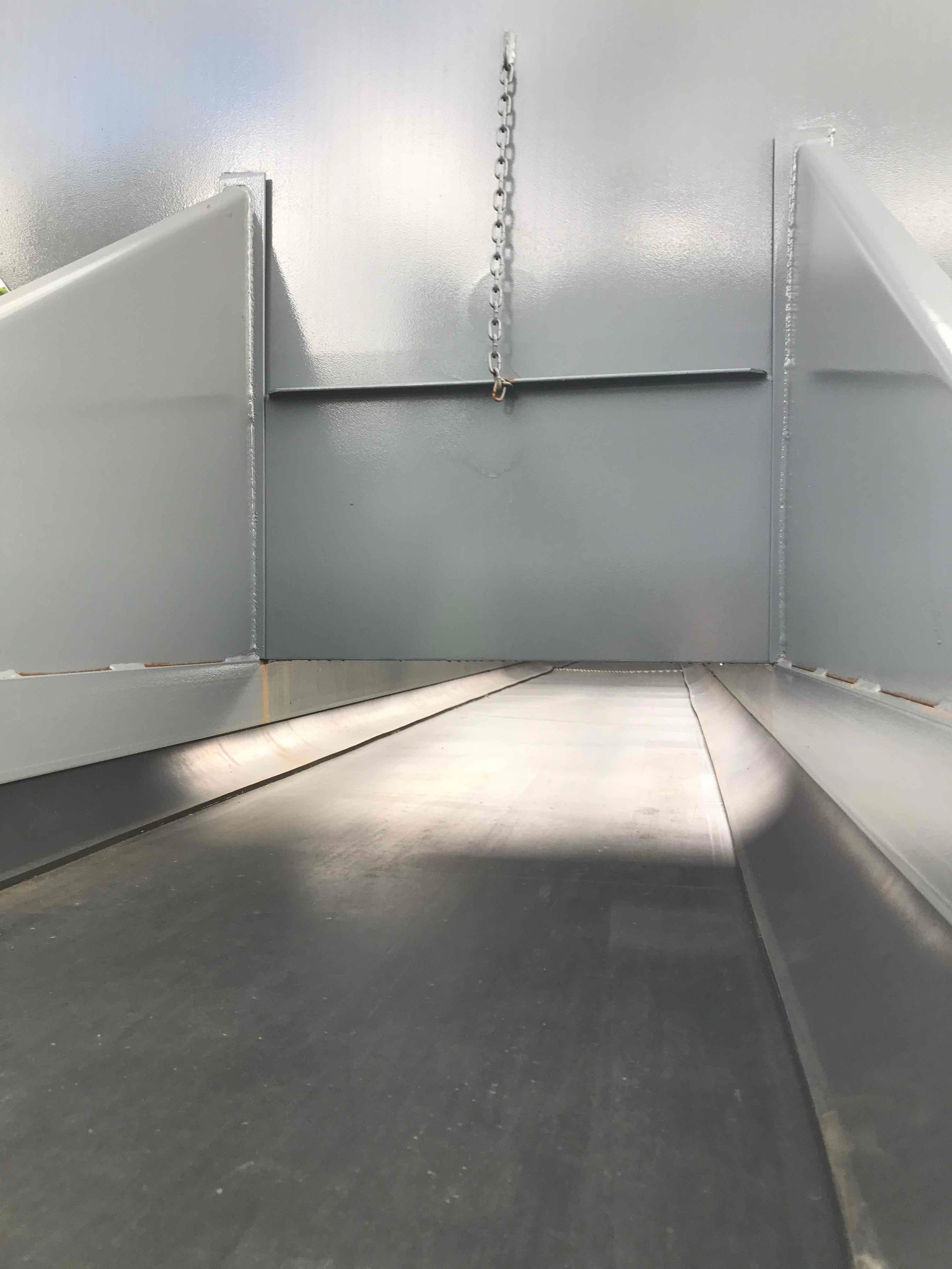 Hopper, With Belt Feeder, Conveyor system,