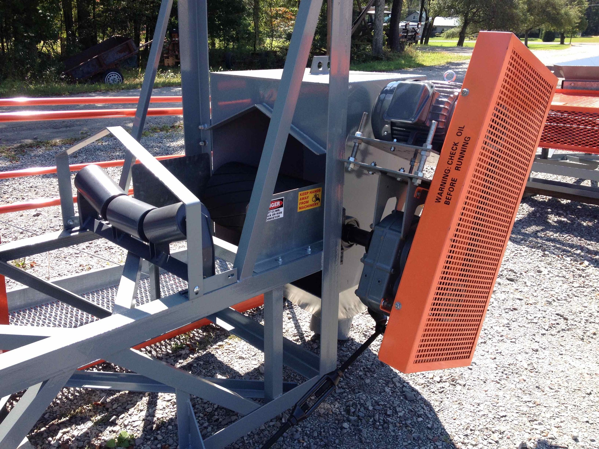 Frac, sand, Loadout, Radial Stacker, Conveyor system