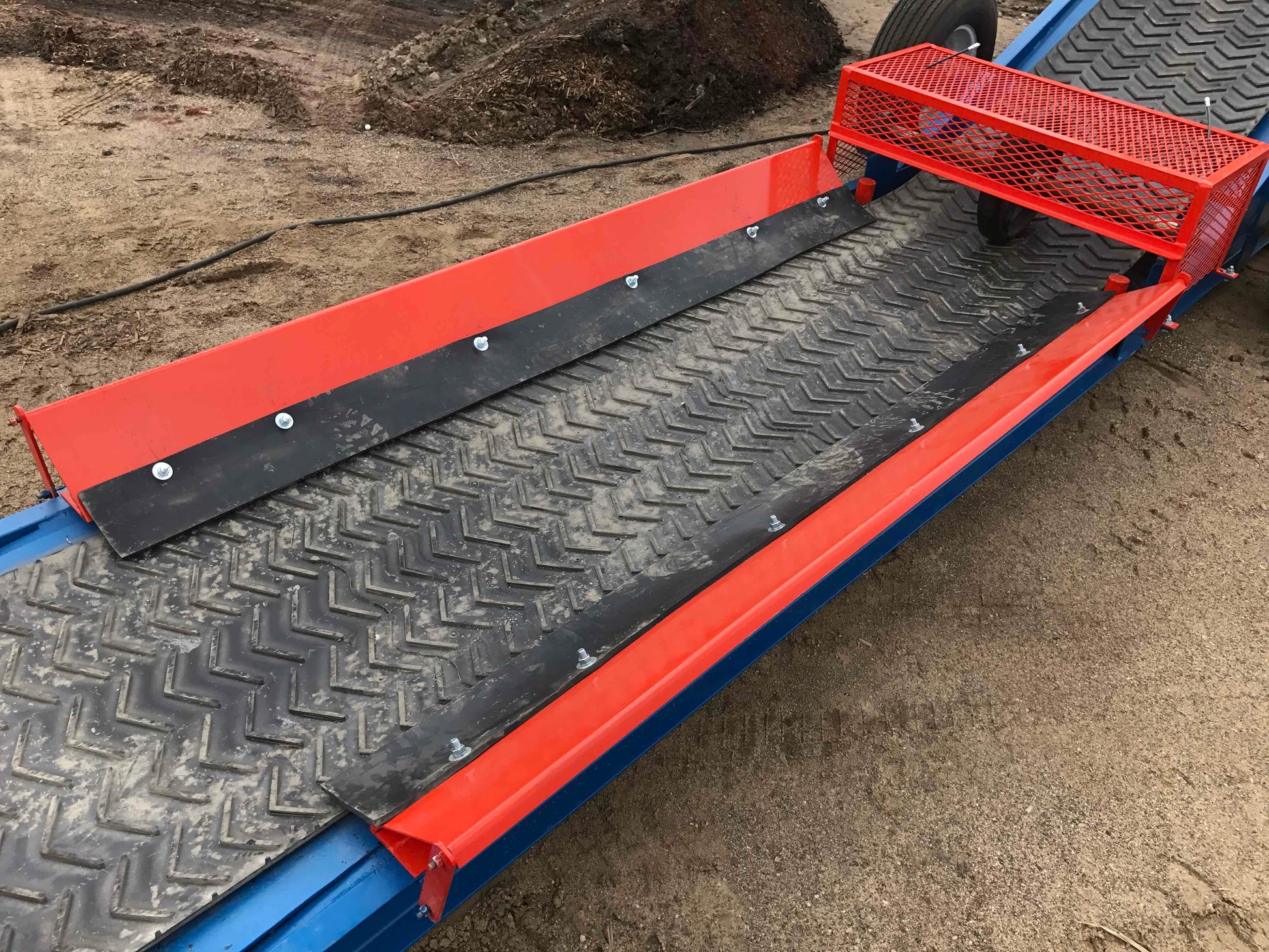 Rail car unloader, Conveyor system, Conveyor belt, Iron city supply