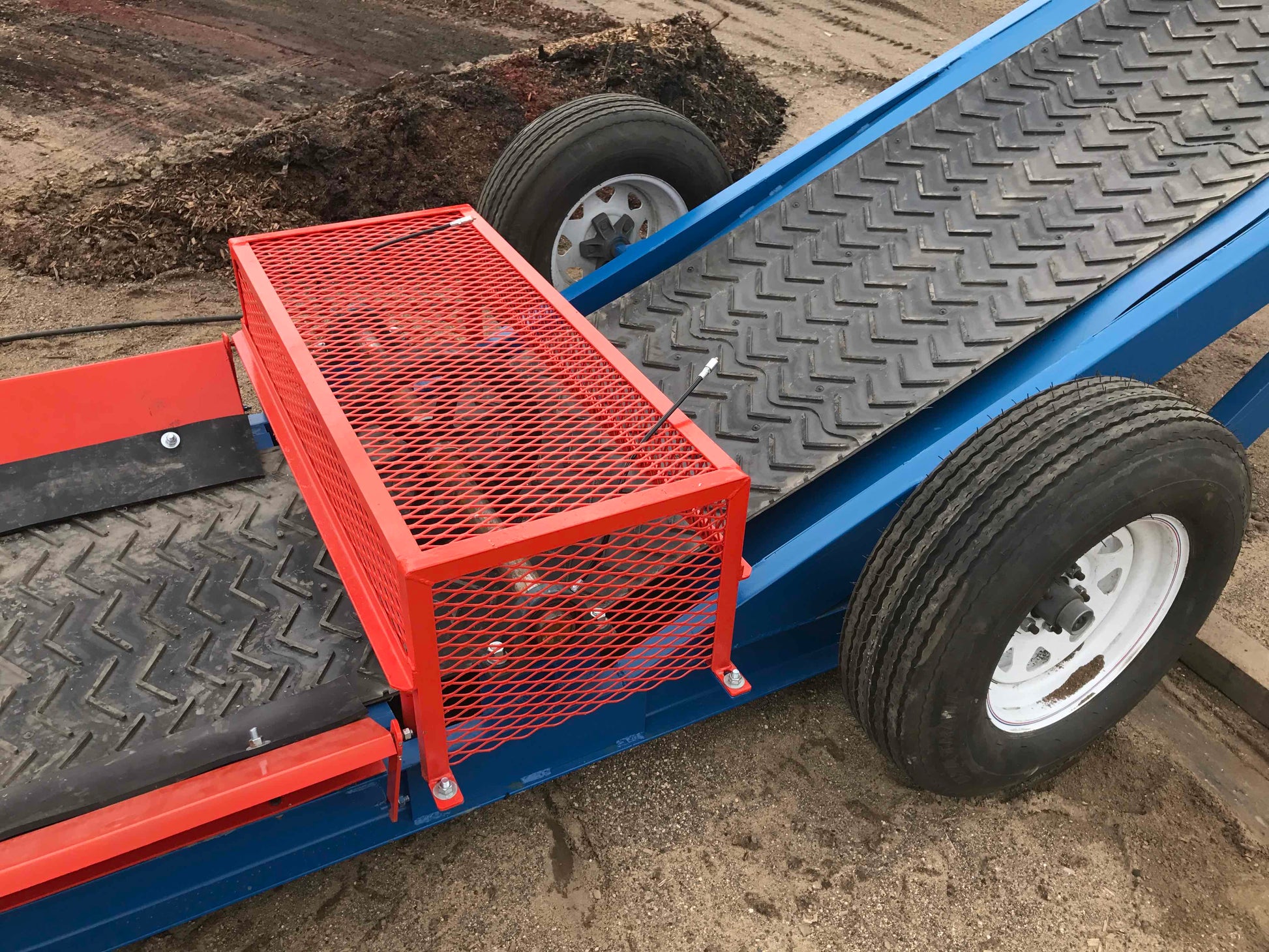 Rail car unloader, Conveyor system, Conveyor belt, Iron city supply